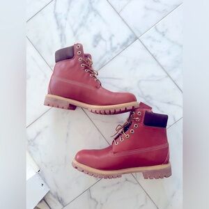 Mens Timberland Boots Size 9.5.